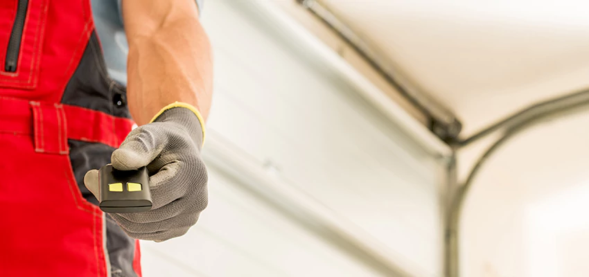 Residential Garage Door Security in Blackhawk, California