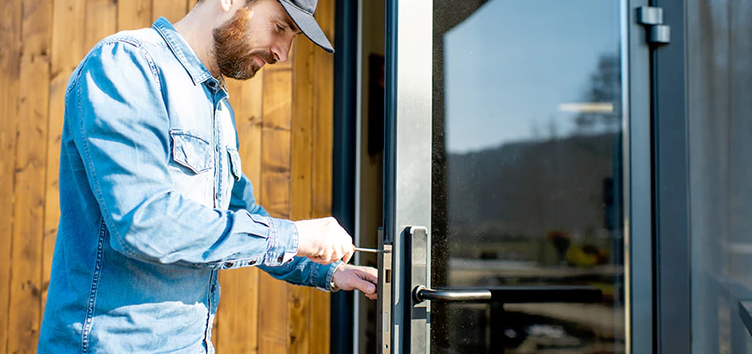 Frameless Glass Storefront Door Locks Replacement in Blackhawk, CA